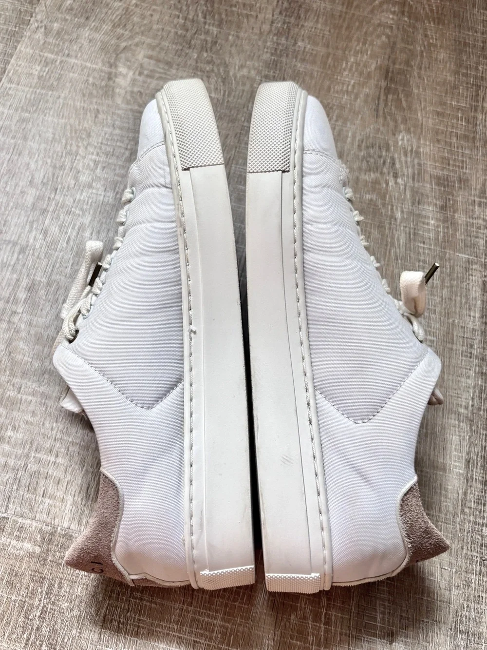 LOCI Origin Nine Vegan Sneakers Womens 9 White Tan Low Top Recycled Walking Shoe